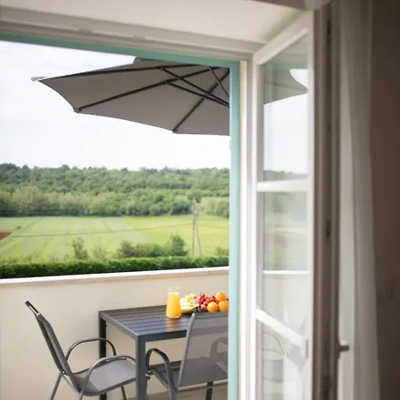 Emilia 2 Apartment Umag